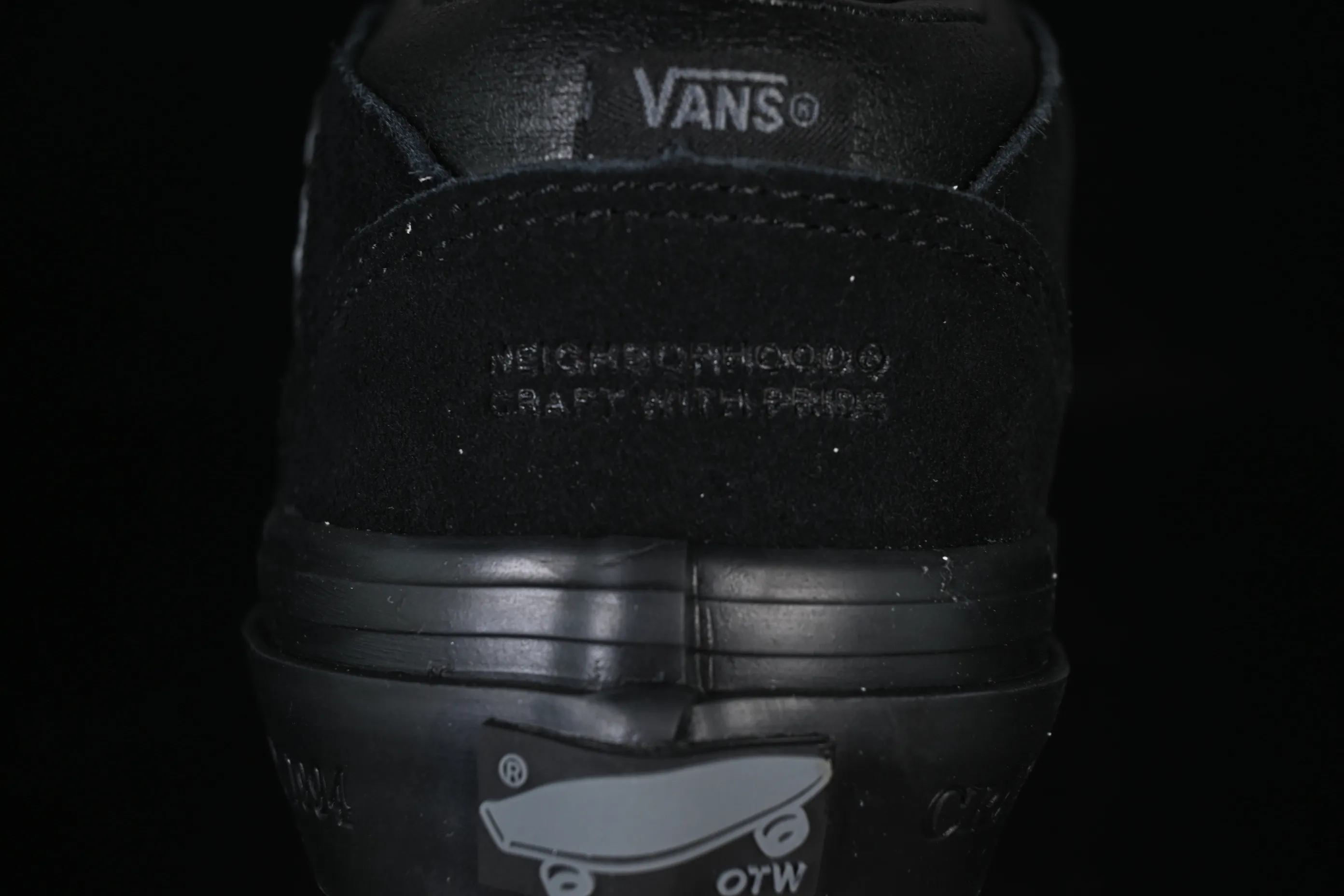 All categories Vans Vans series Vans Mid Vans China Vans Half Cab 33 Vans official retro casual simple versatile skateboard shoes VN000EFYBLA
